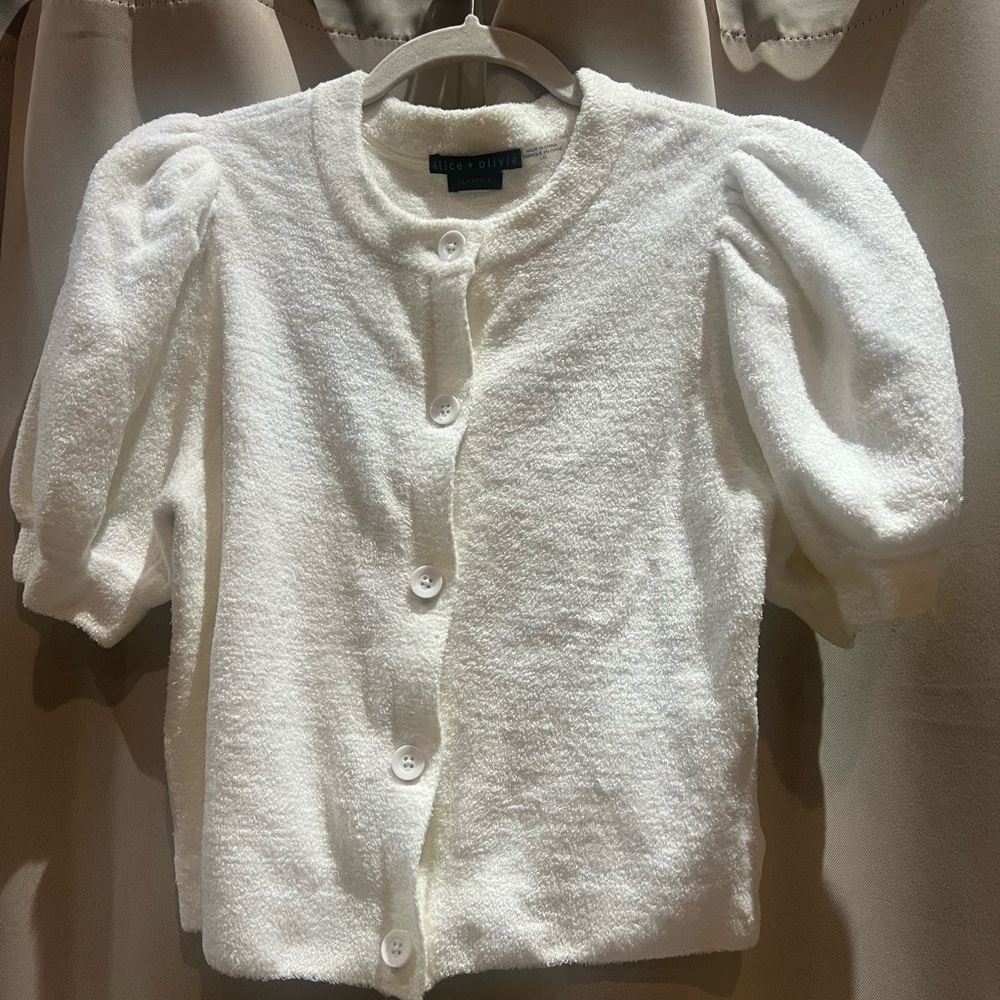 Alice + Olivia Cream Button-Up Cardigan